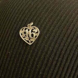 Sweet 16 pendant